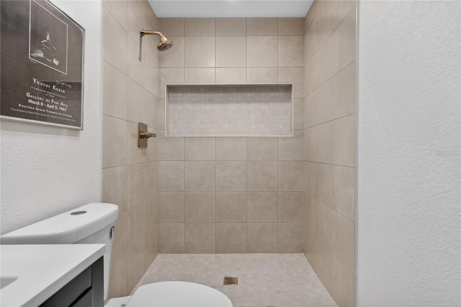 DENNISTONS ORANGE CITY DELAND FARMS - Residential