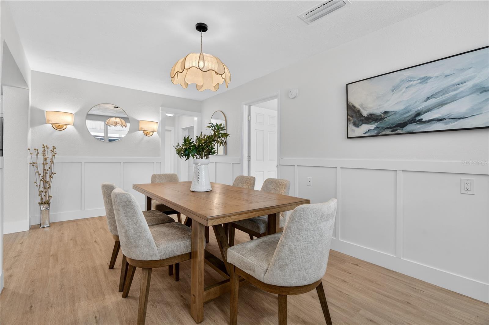 DENNISTONS ORANGE CITY DELAND FARMS - Residential