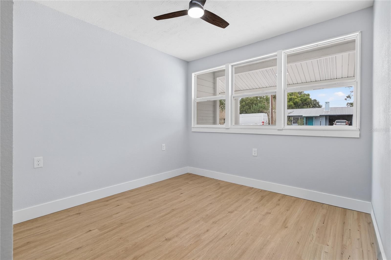 DENNISTONS ORANGE CITY DELAND FARMS - Residential