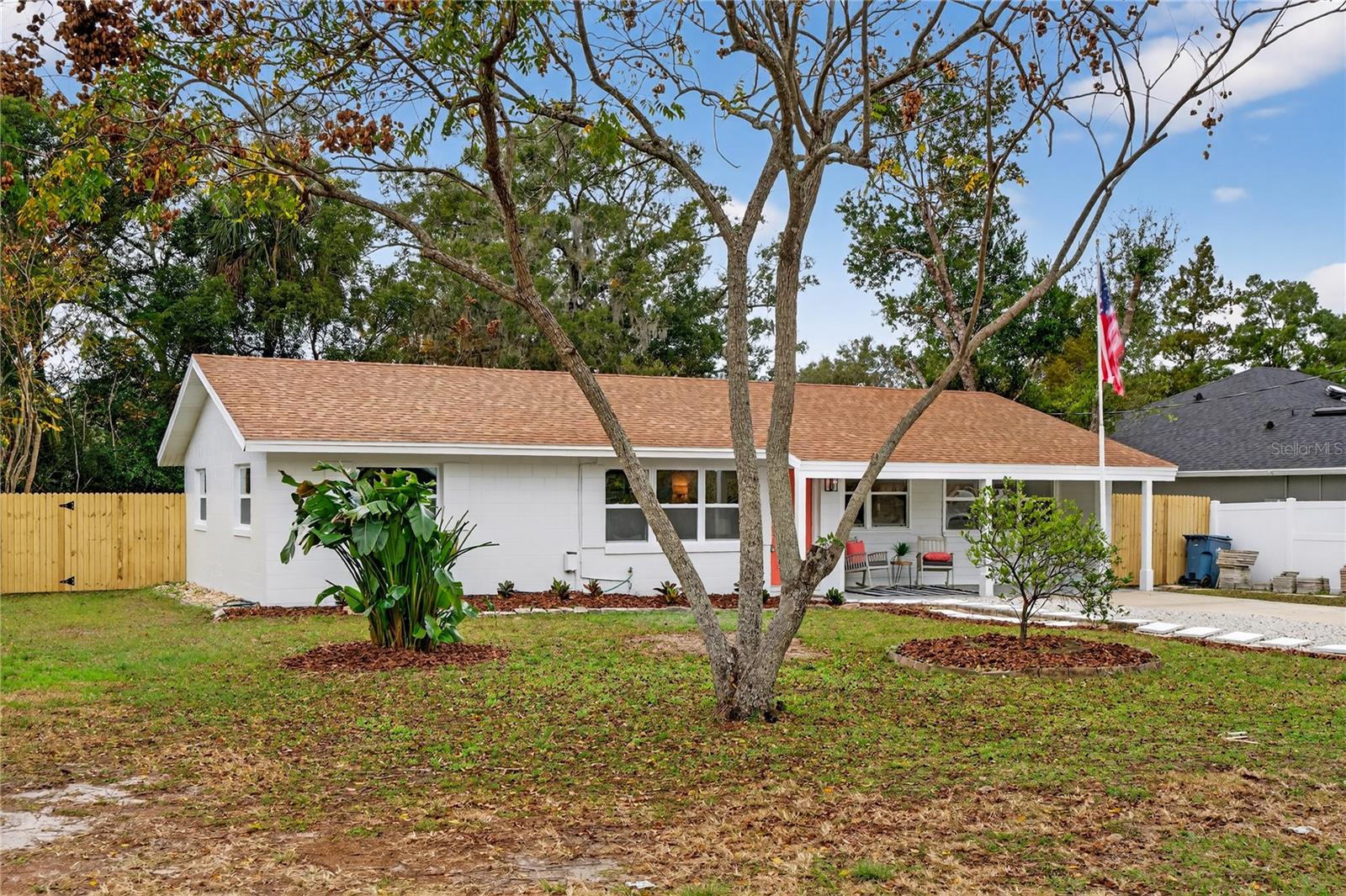 DENNISTONS ORANGE CITY DELAND FARMS - Residential