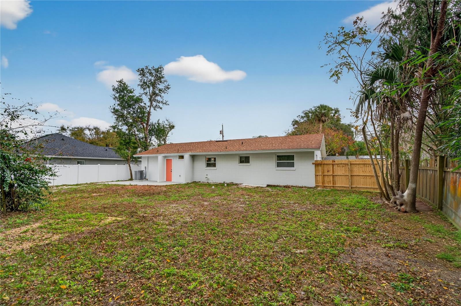 DENNISTONS ORANGE CITY DELAND FARMS - Residential