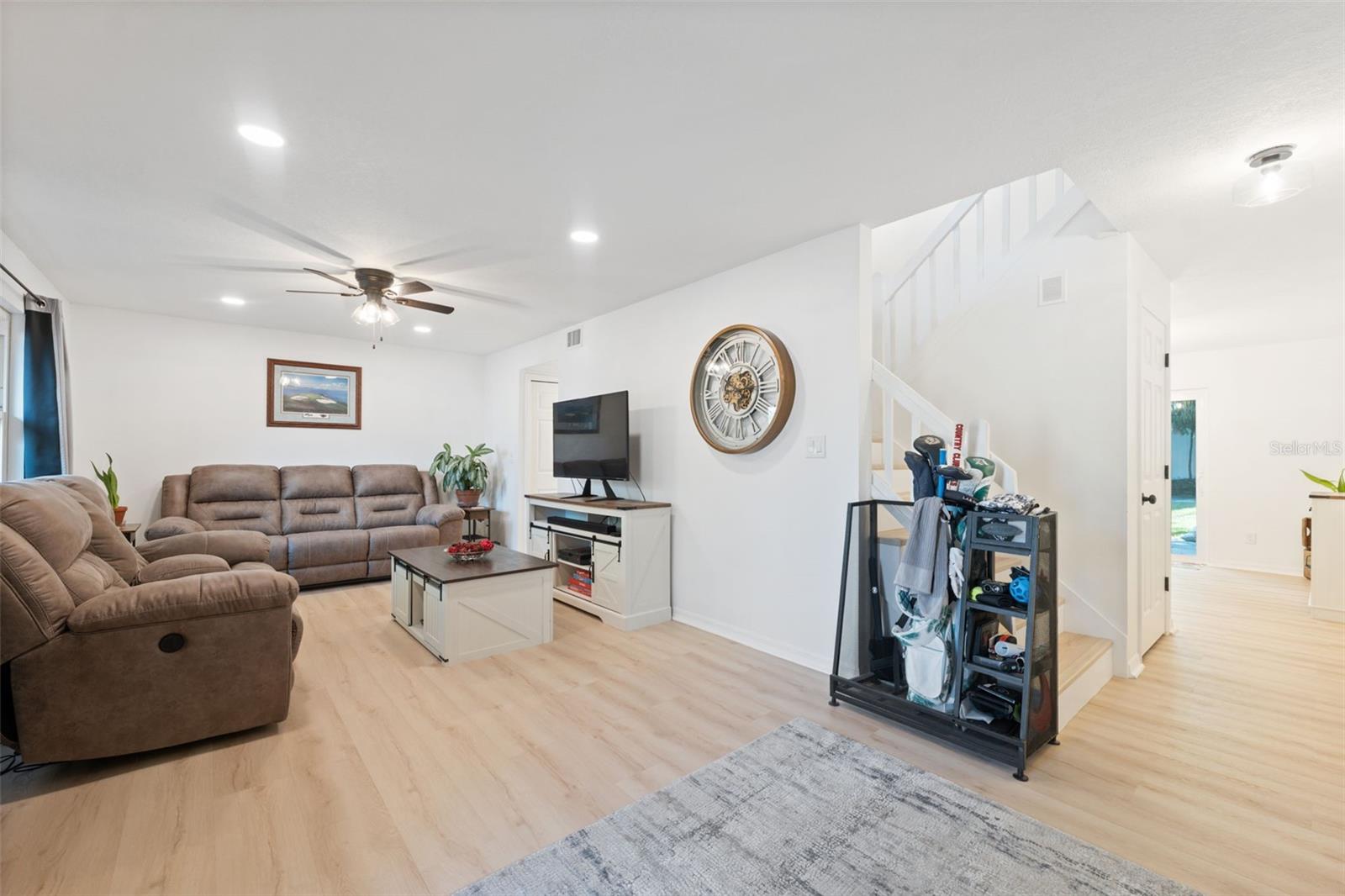 HARVARD ARMS TWNHS - Residential