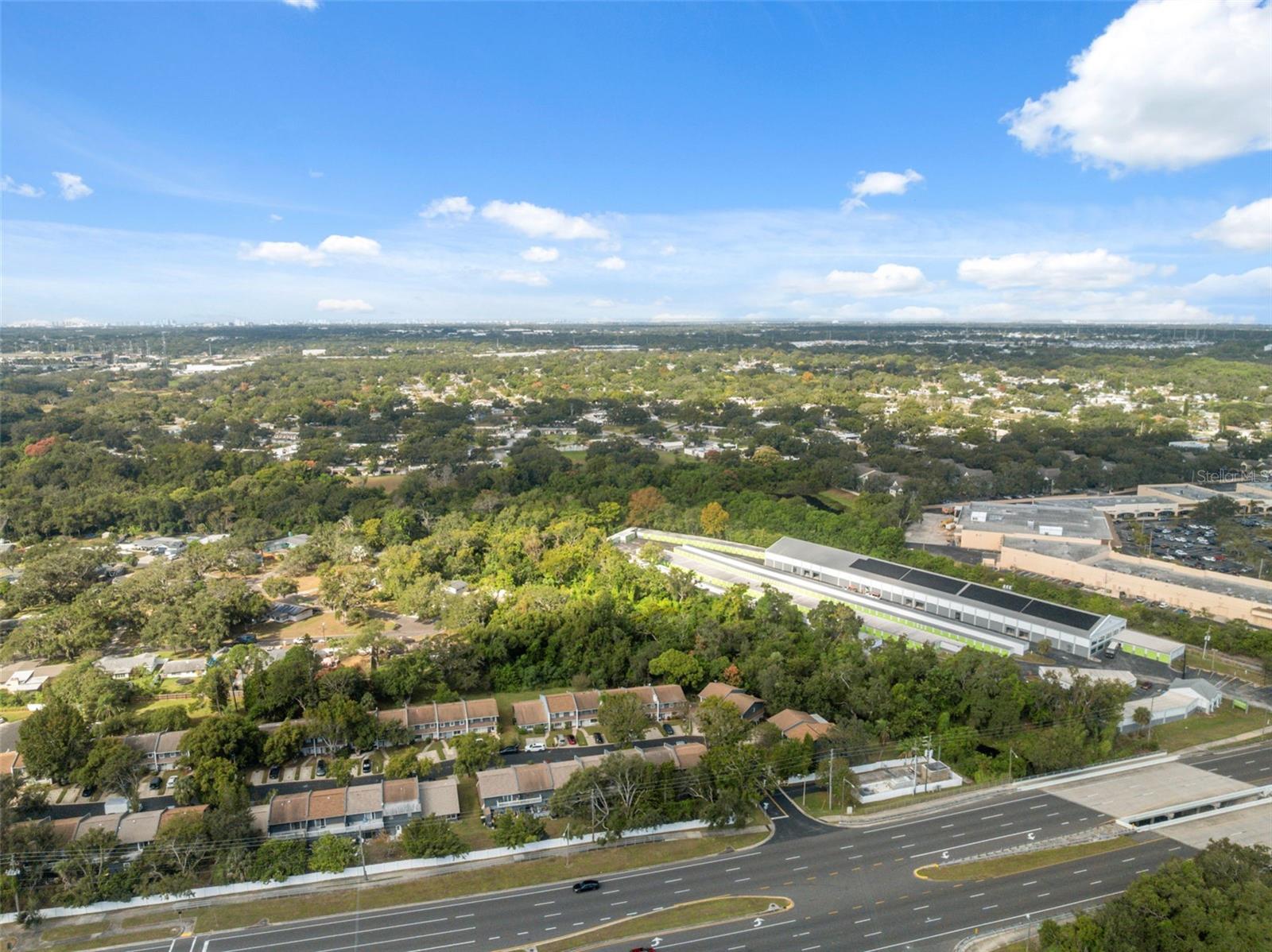 HARVARD ARMS TWNHS - Residential