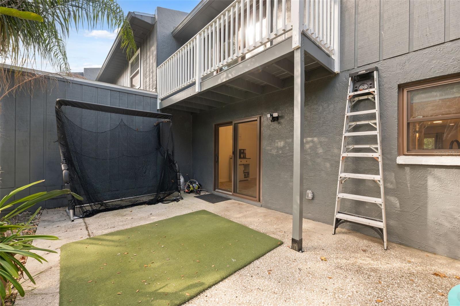 HARVARD ARMS TWNHS - Residential