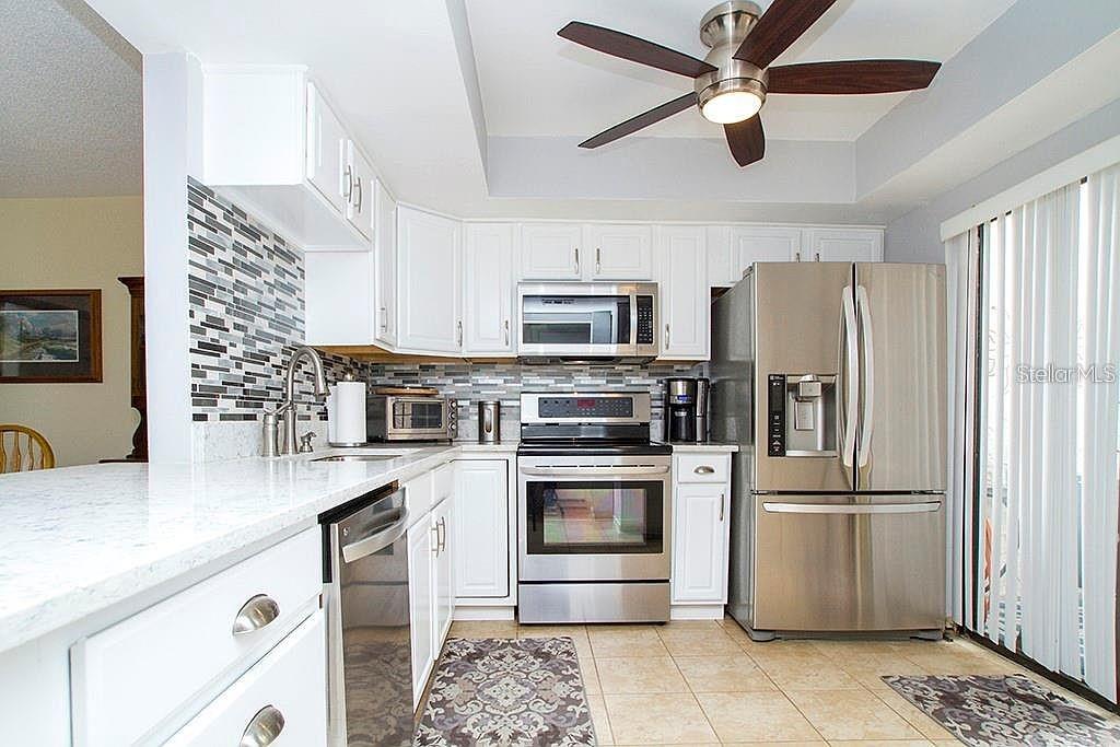 SPINNAKER COVE PH I SEC - Residential