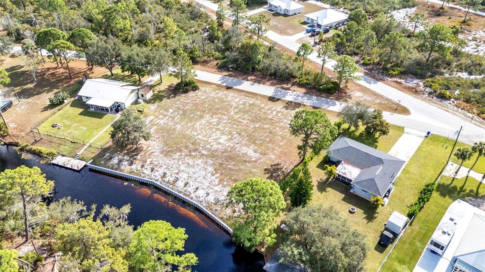 LEISURE LAKES SEC 11 - Land