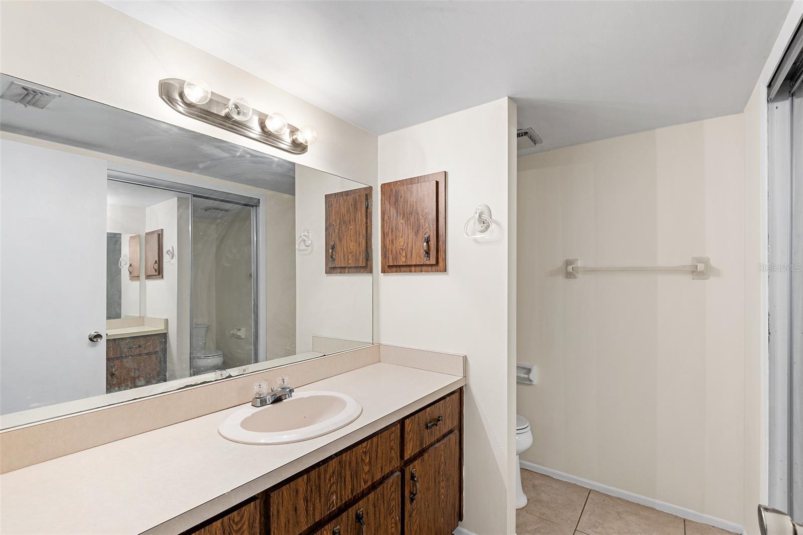 THREE LAKES VILLAGE - Residential