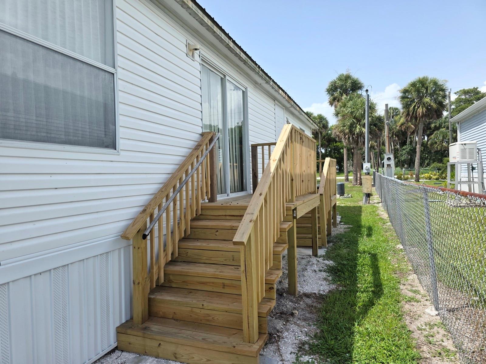 R E HAMRICK & ANNIE B HAMRICK - Residential