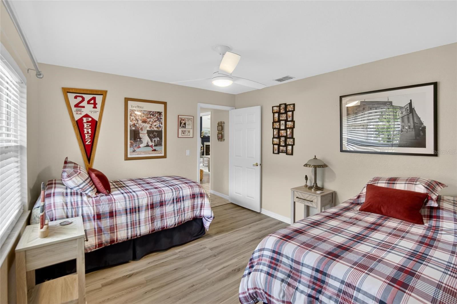 WALDEN LAKE UNIT 27 PH 2 SE - Residential