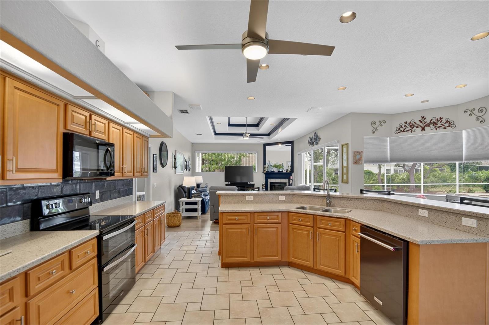 WALDEN LAKE UNIT 27 PH 2 SE - Residential