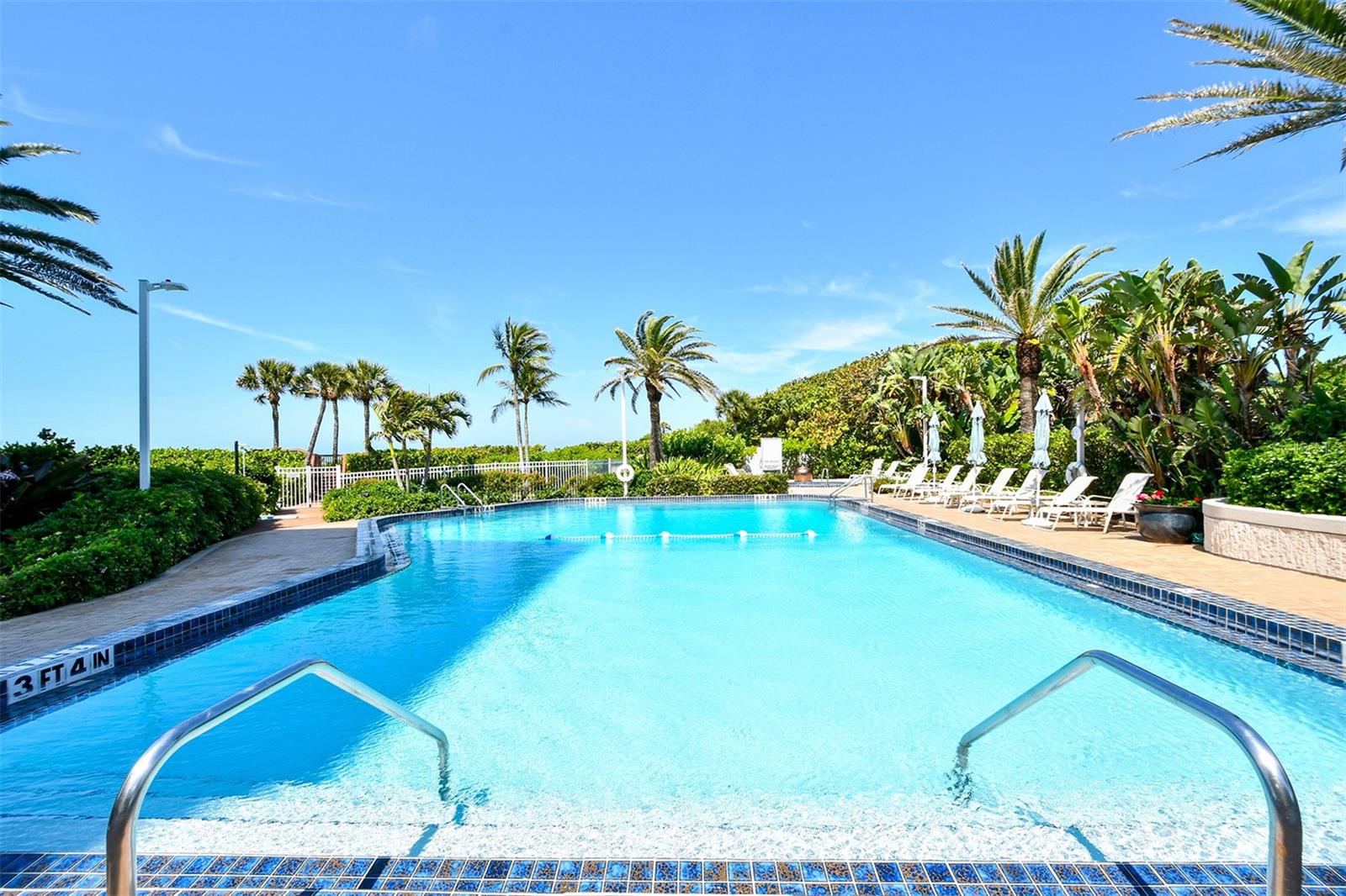 BEACHES OF LONGBOAT KEY - Residential