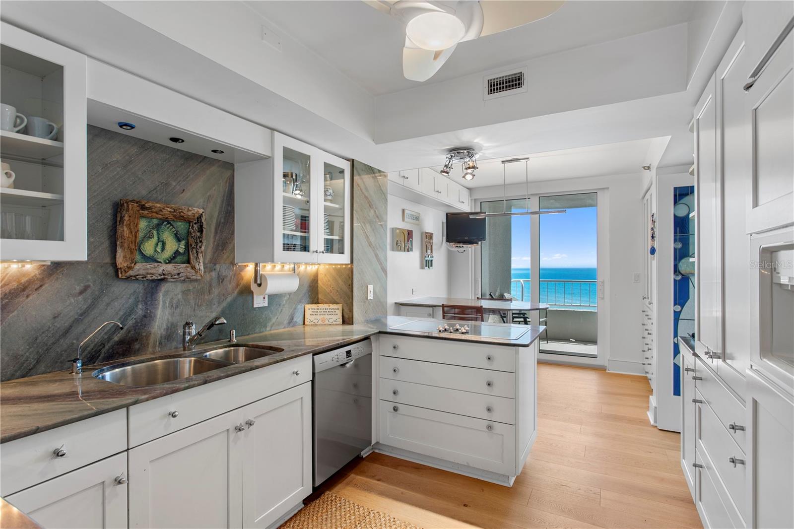 BEACHES OF LONGBOAT KEY - Residential