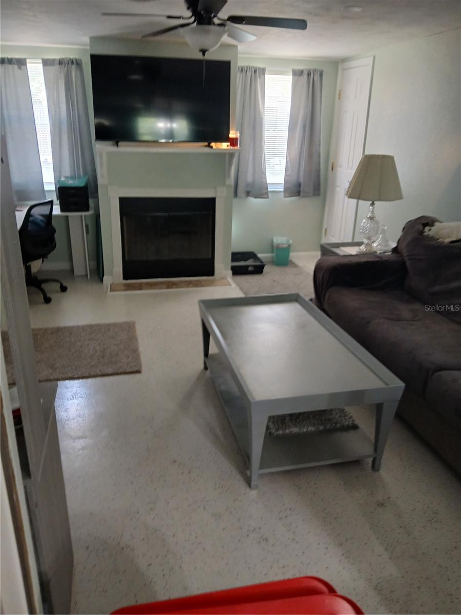 DODGE CITY - Residential