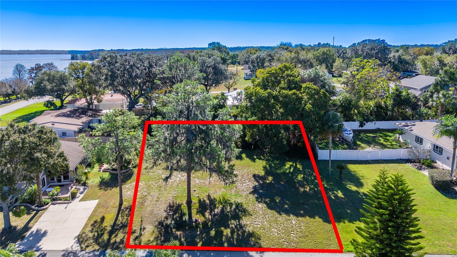 HOWEY LAKE SHORE HEIGHTS - Land