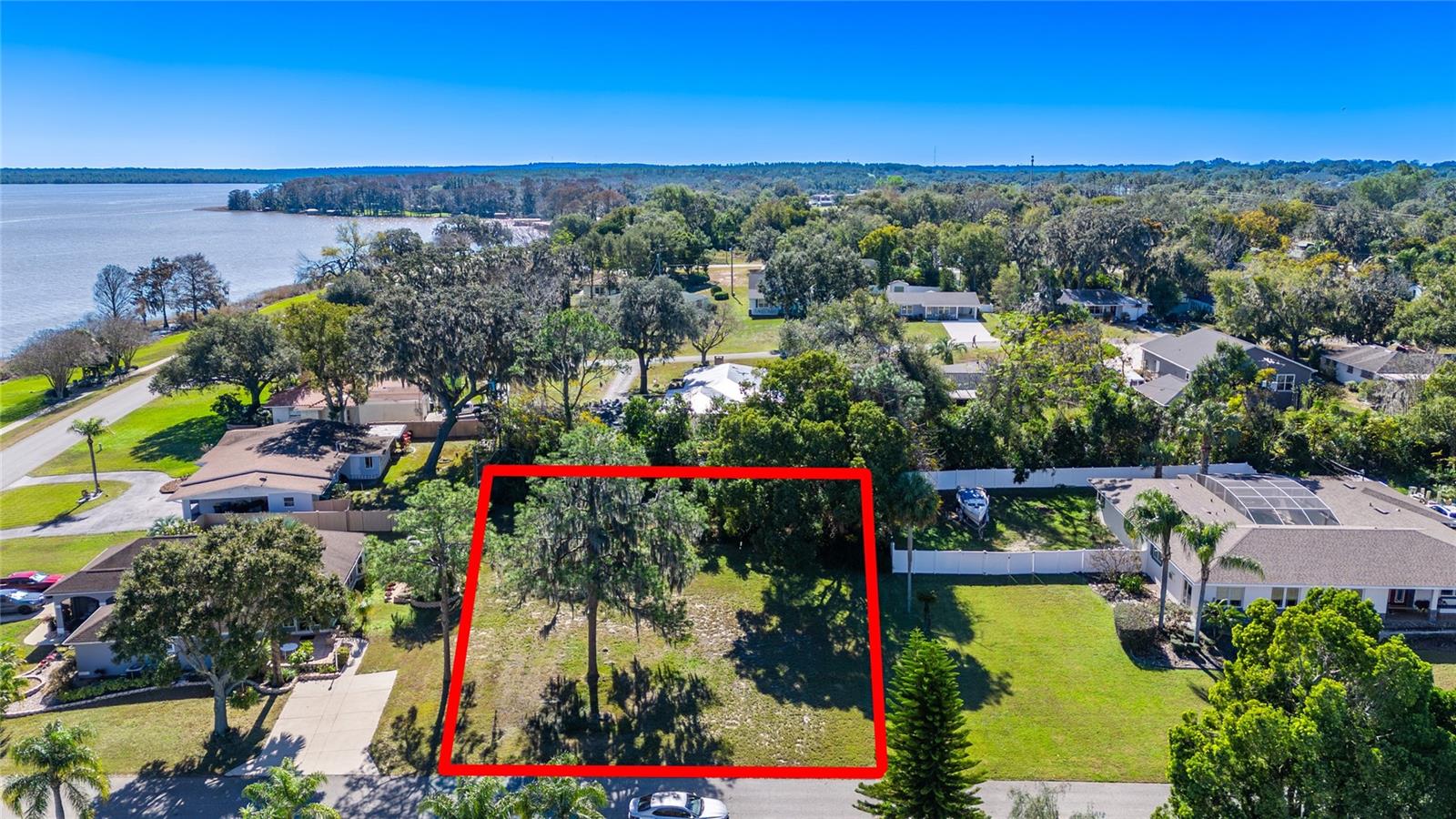 HOWEY LAKE SHORE HEIGHTS - Land