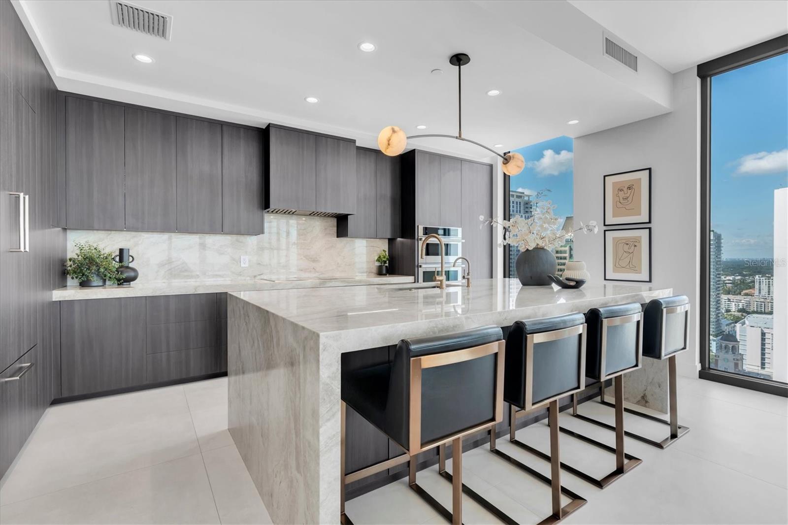 301 1ST STREET S 3003