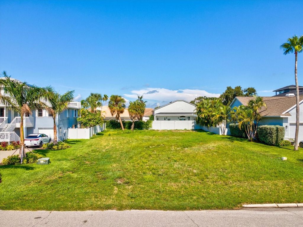 Photo of St Petersburg, FL 33715 (MLS # W7878238)