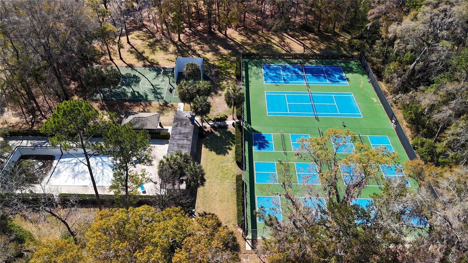 ROCK CREEK - Residential