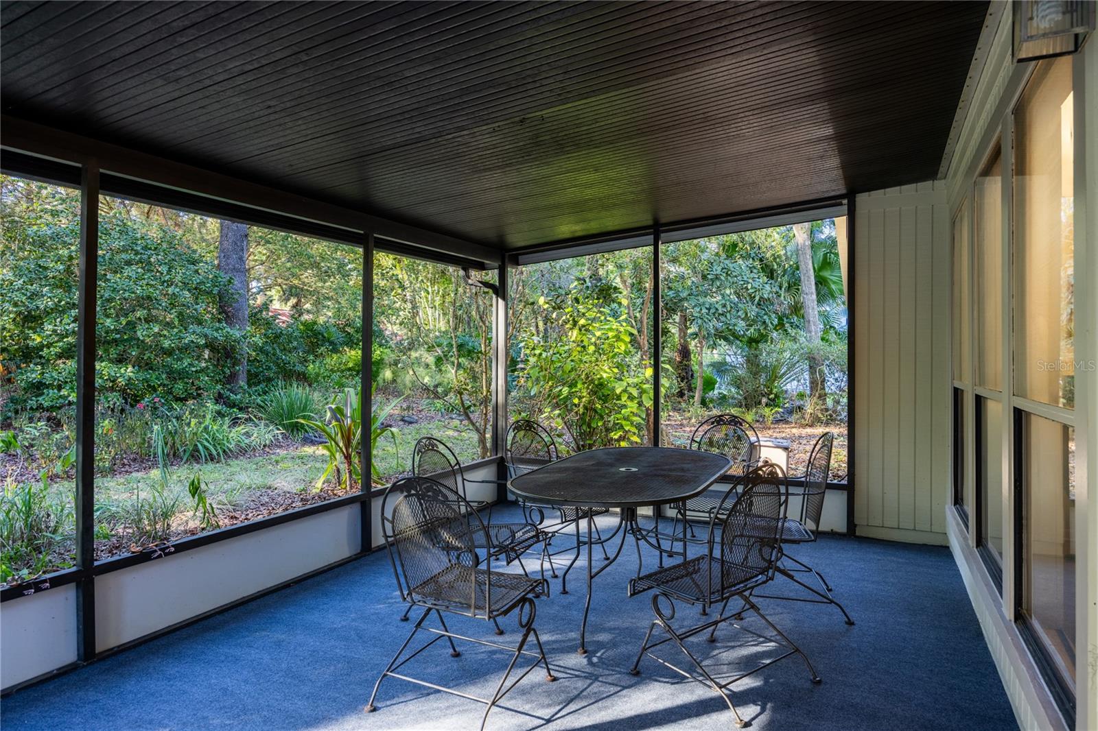 ROCK CREEK - Residential