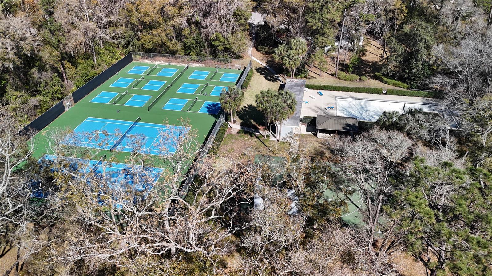 ROCK CREEK - Residential