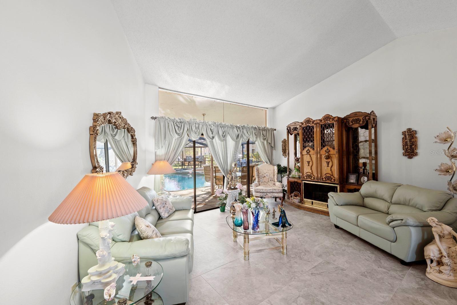 UNPLATTED - Commercial Sale