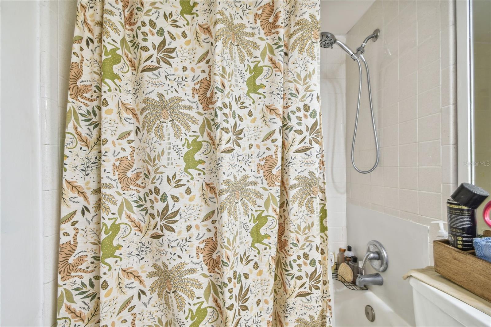 SOUTH GROVE SUB - Residential Income