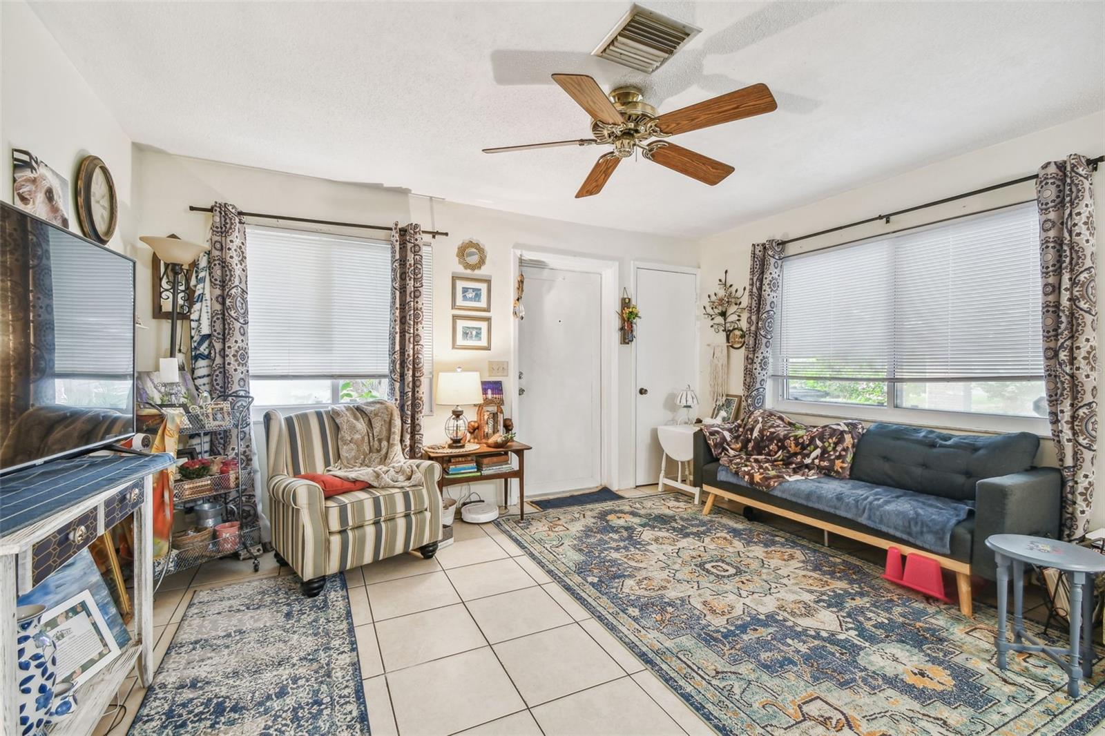 SOUTH GROVE SUB - Residential Income