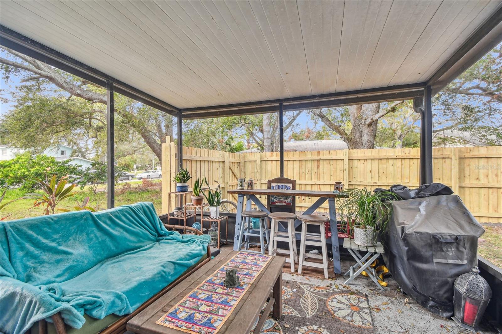 SOUTH GROVE SUB - Residential Income