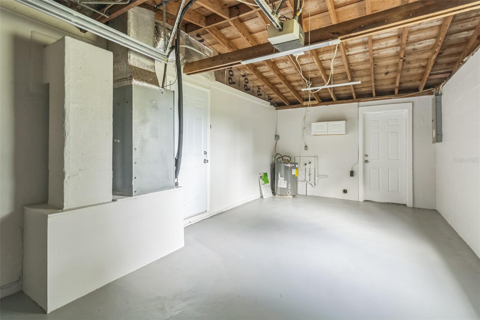 NEW HOMOSASSA VILLAGE - Residential