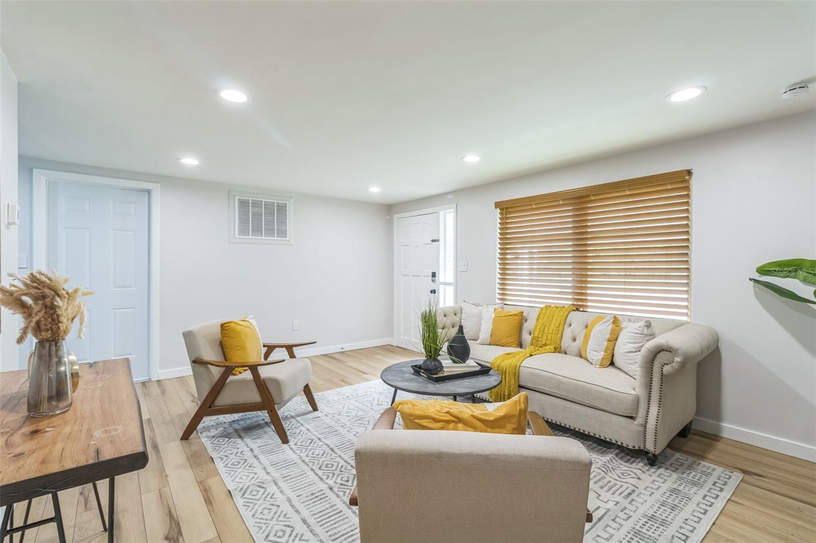 NEW HOMOSASSA VILLAGE - Residential