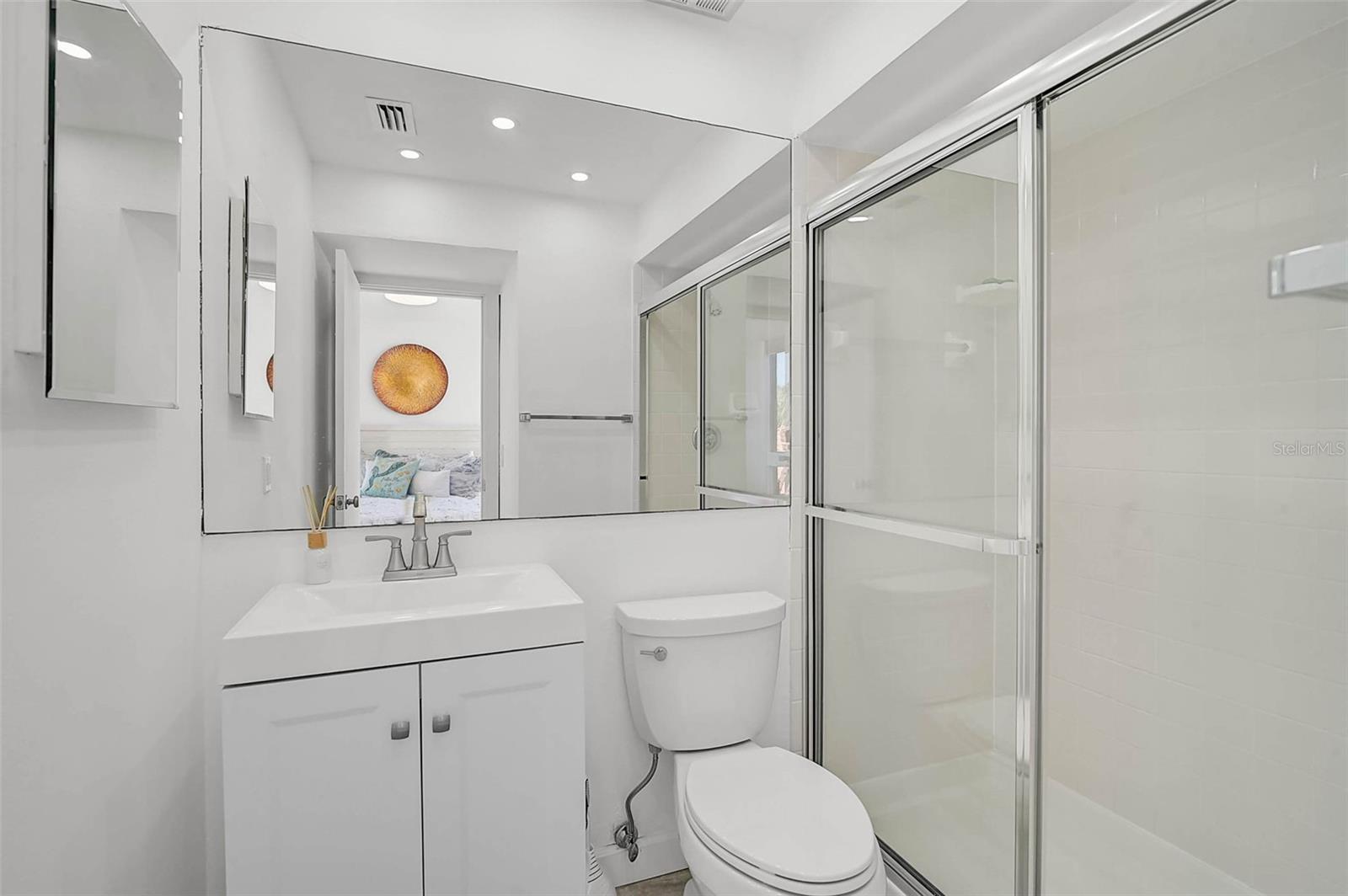 EMBASSY VILLAS - Residential Lease