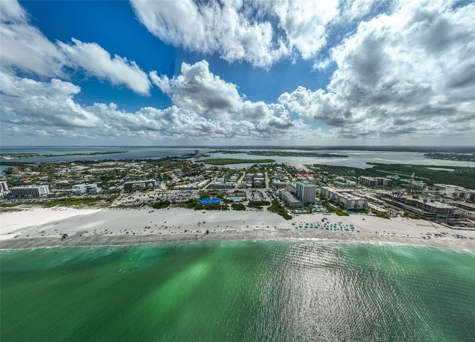 EMBASSY VILLAS - Residential Lease