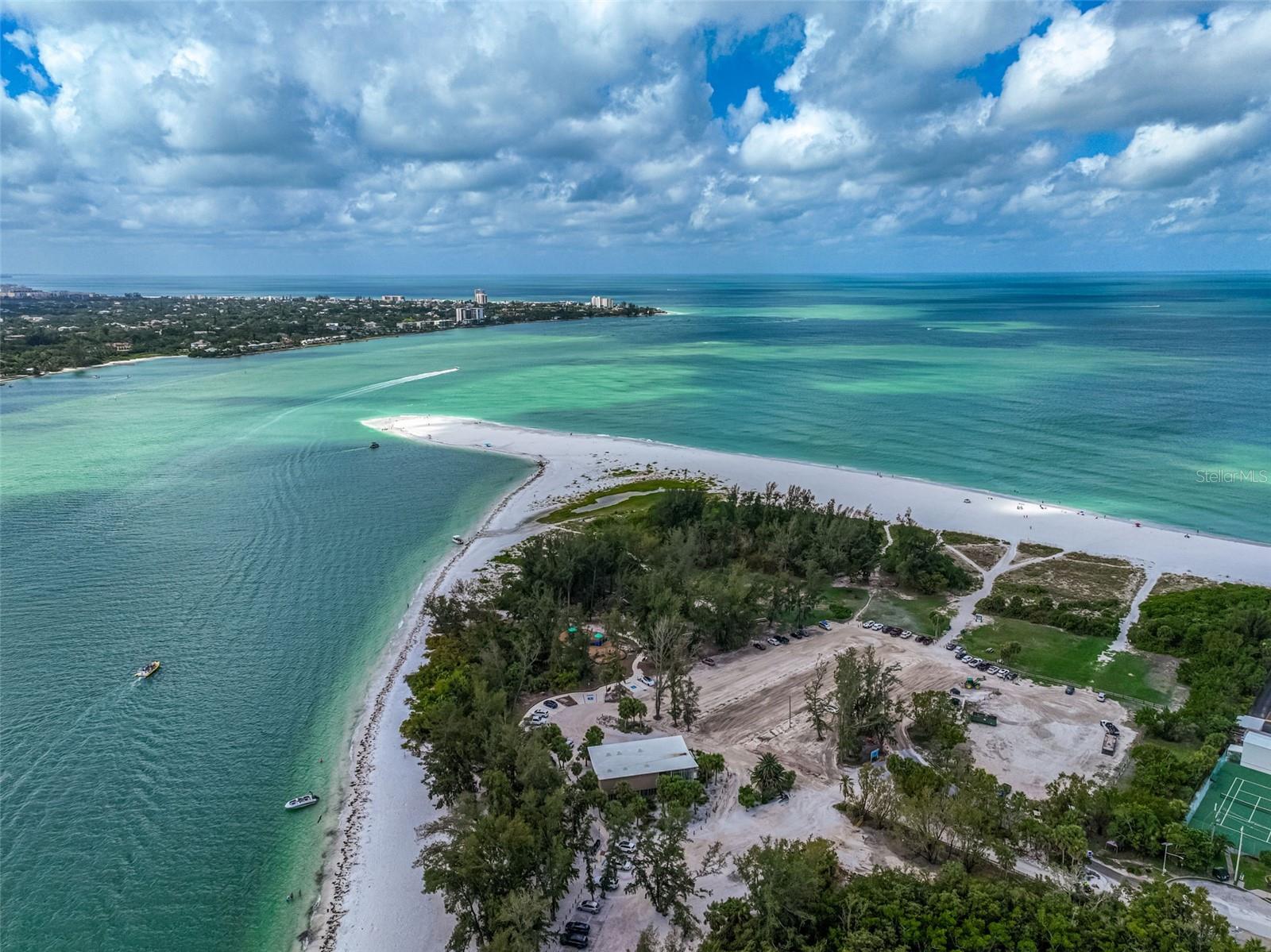 EMBASSY VILLAS - Residential Lease