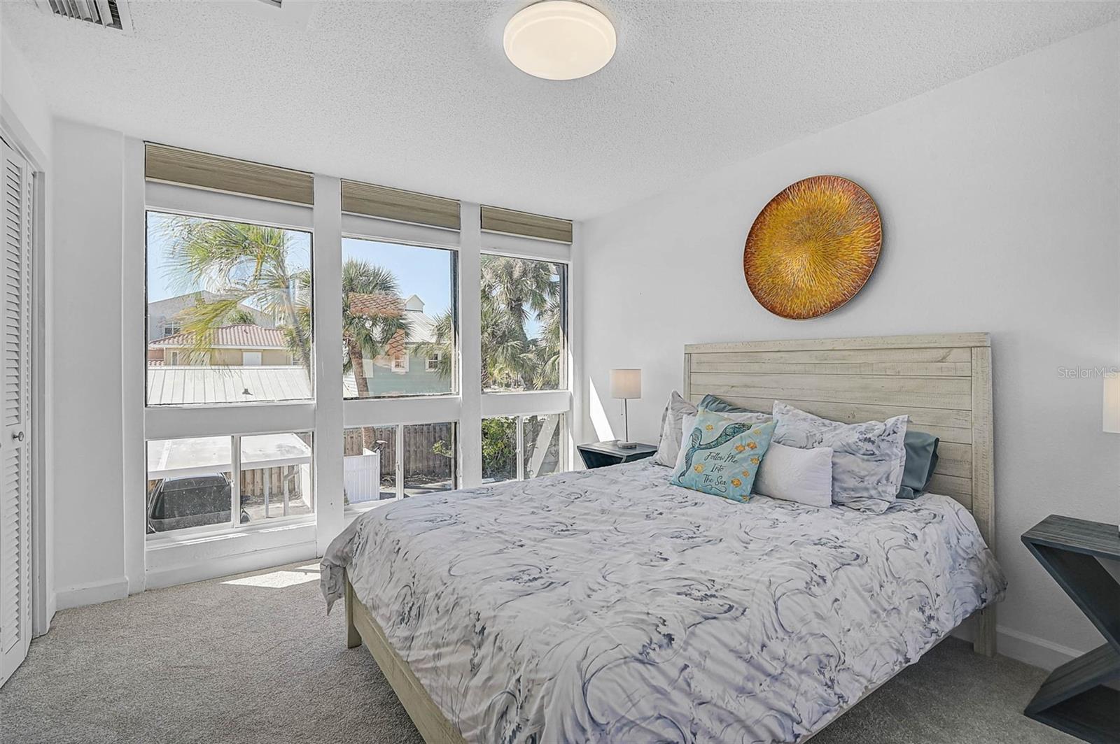 EMBASSY VILLAS - Residential Lease