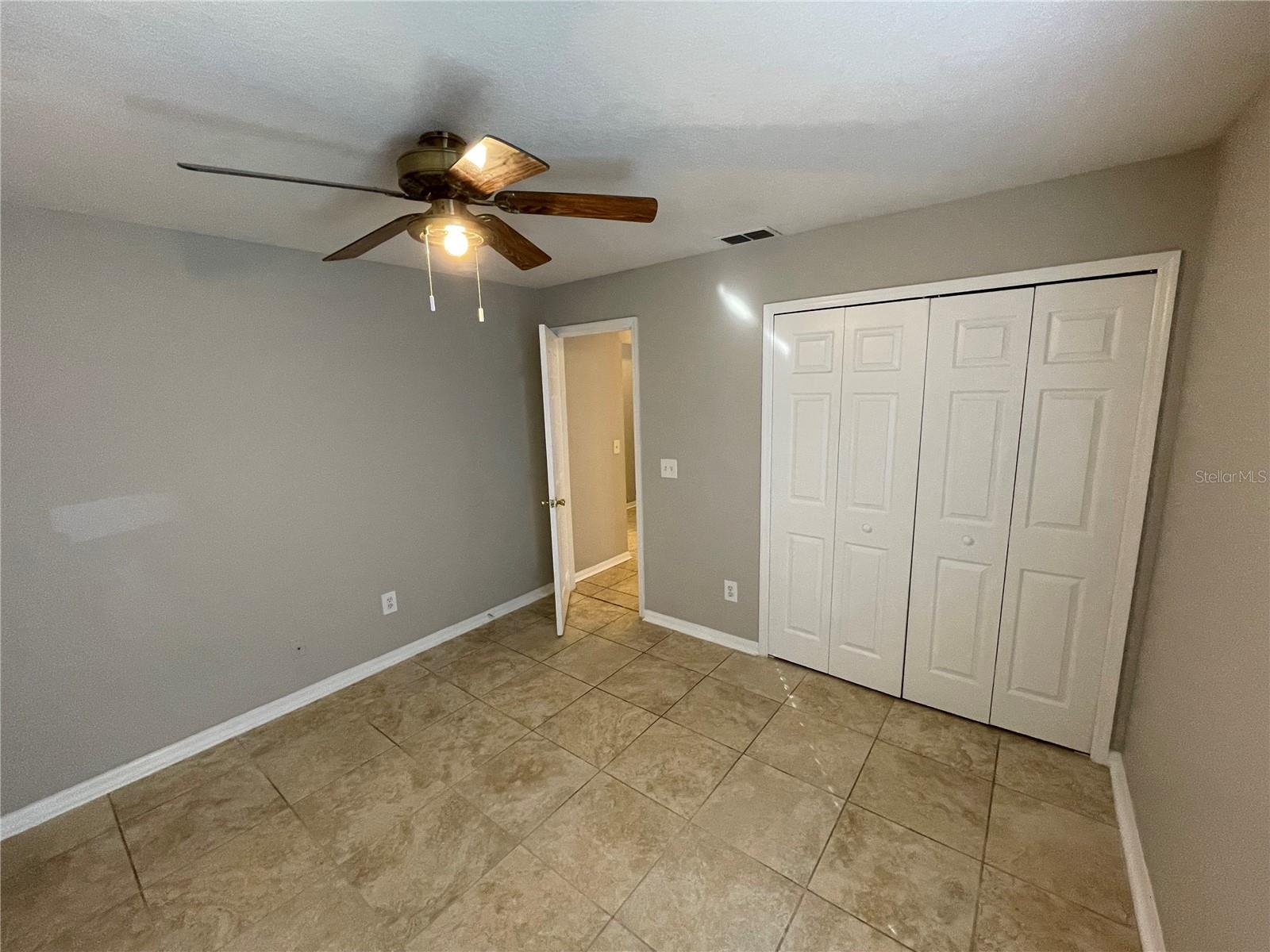 OAK HAMMOCK - Residential Lease