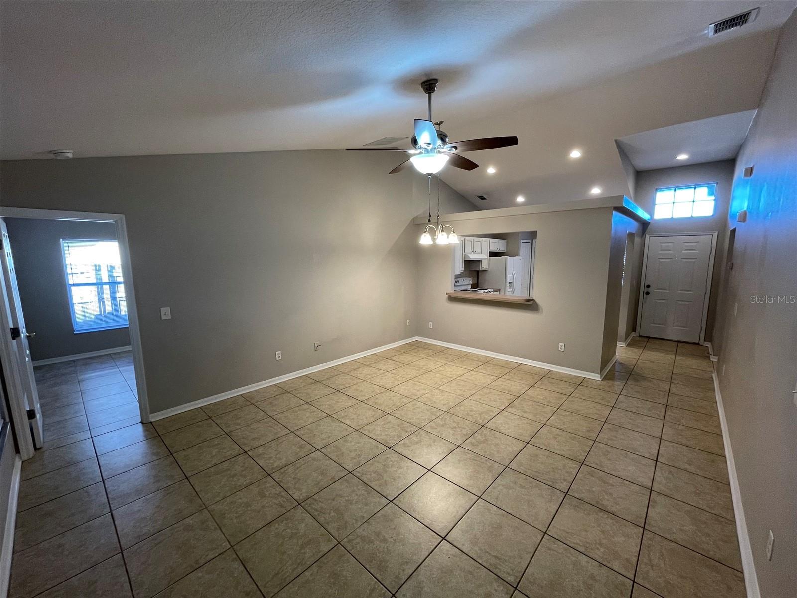 OAK HAMMOCK - Residential Lease