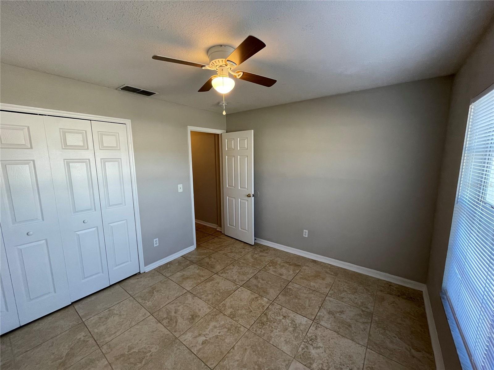 OAK HAMMOCK - Residential Lease