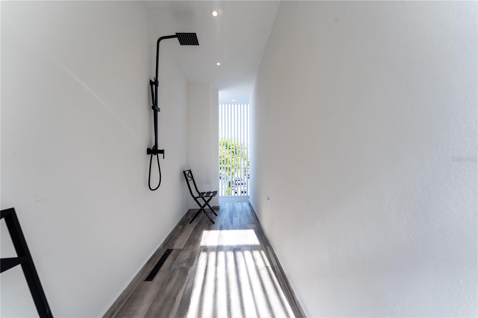 PLACID COURT - Residential