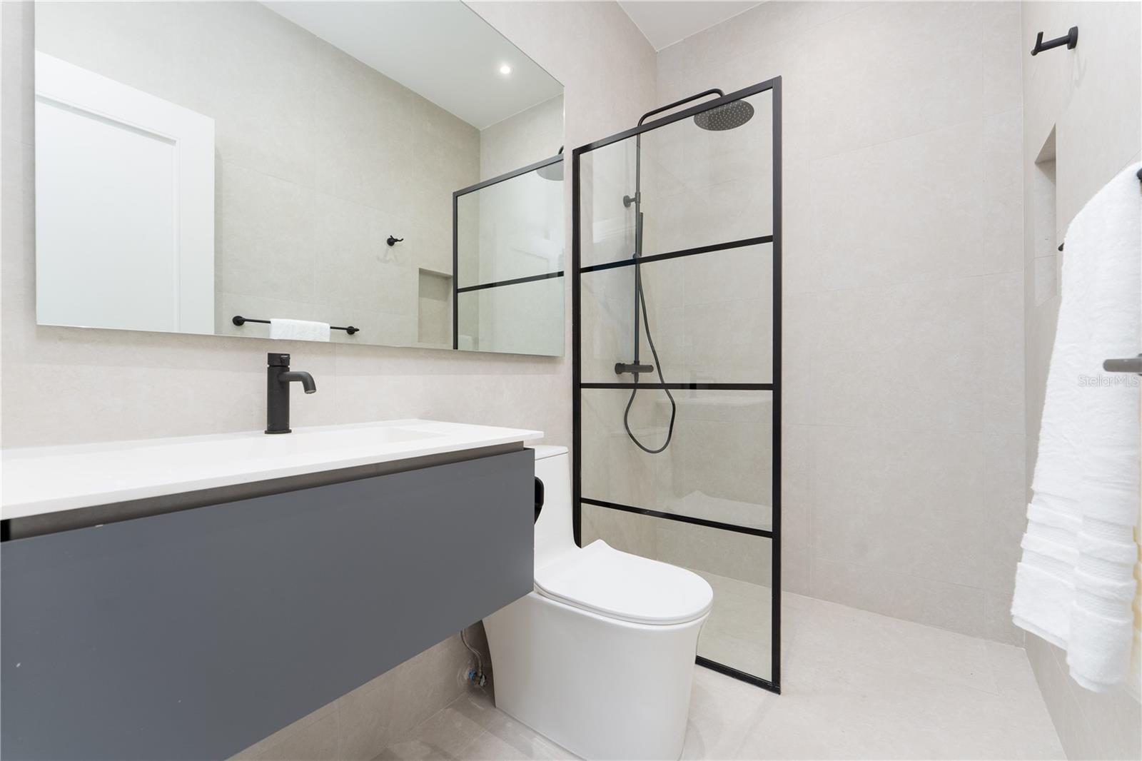 PLACID COURT - Residential