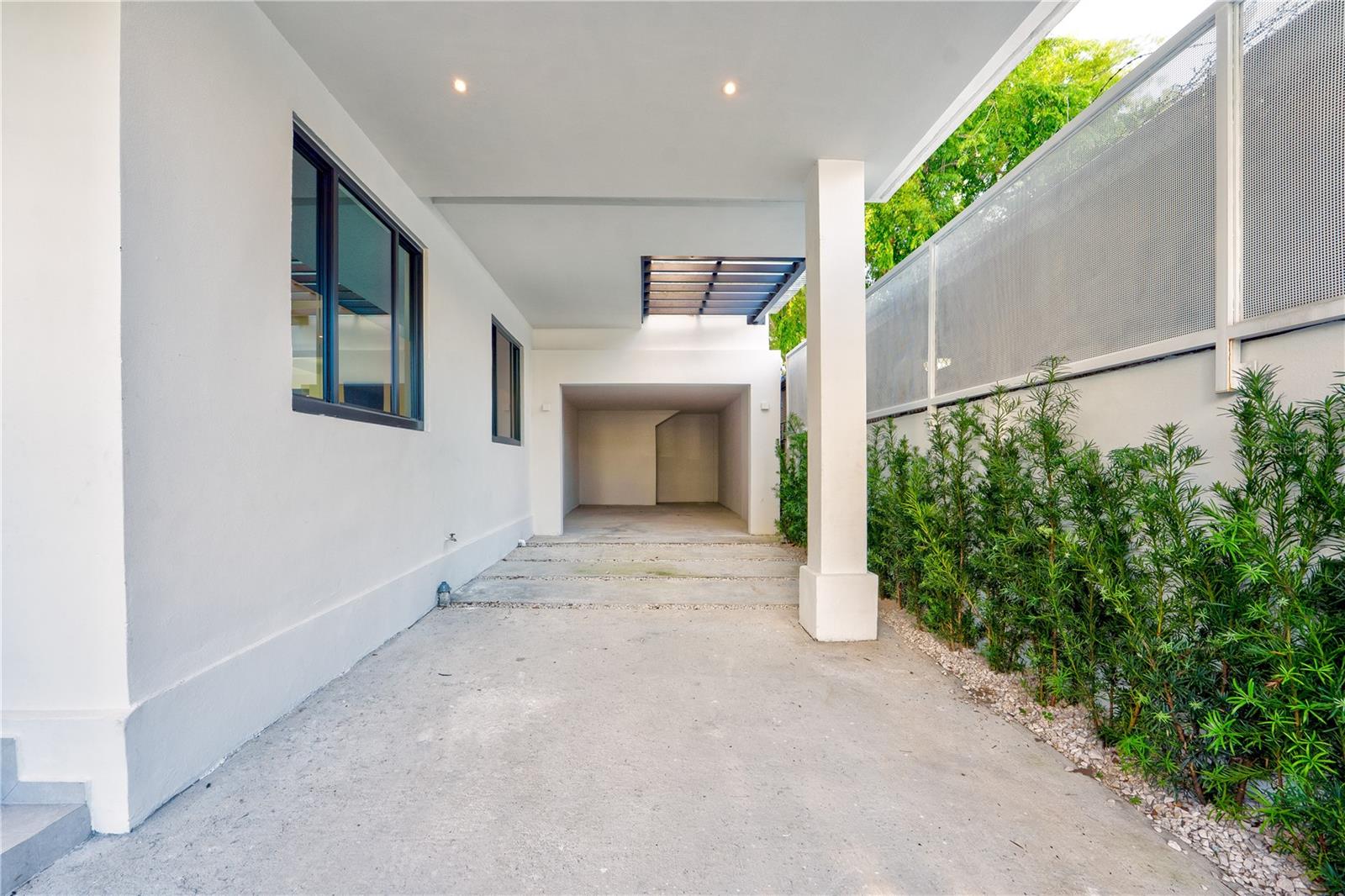 PLACID COURT - Residential