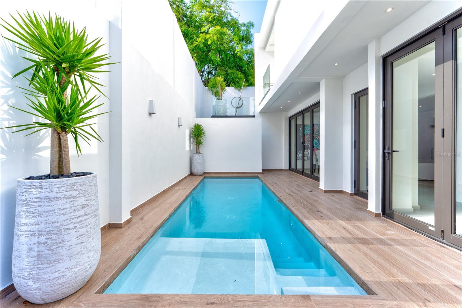 PLACID COURT - Residential