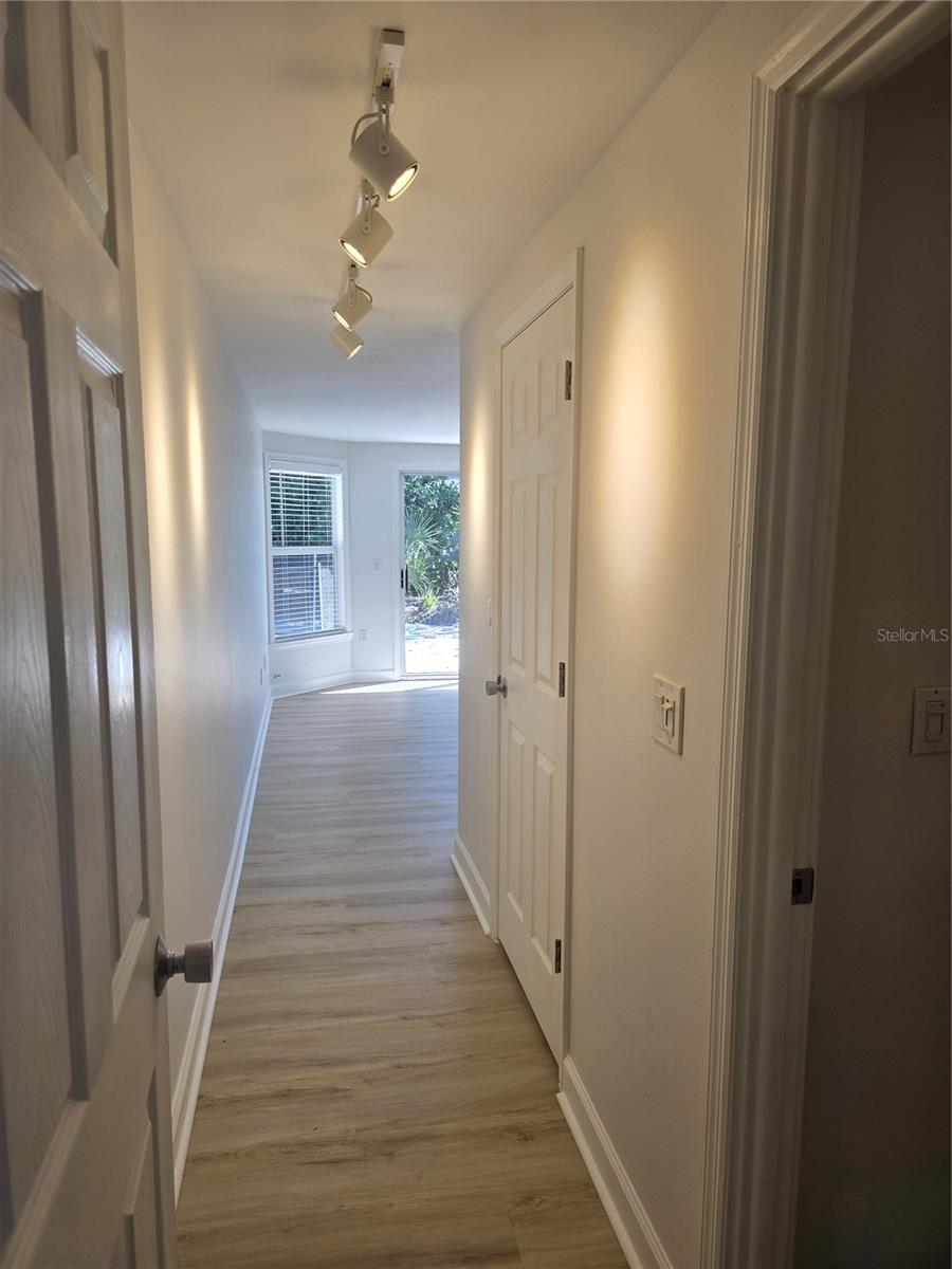 GULF GATE - Residential Lease