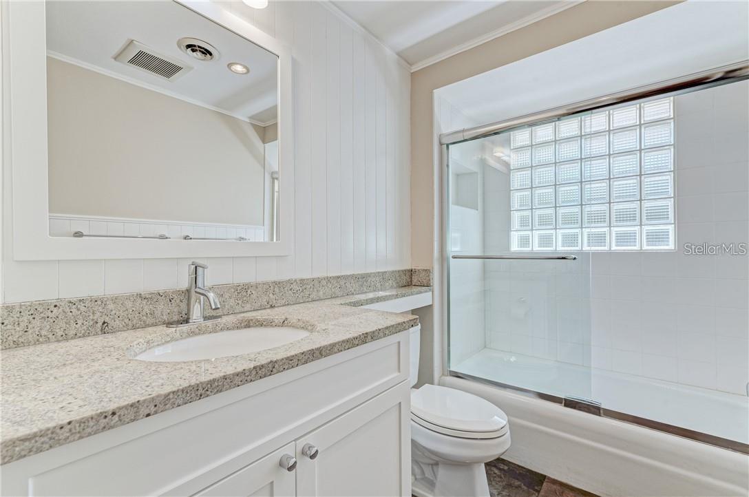 GULF GATE - Residential Lease