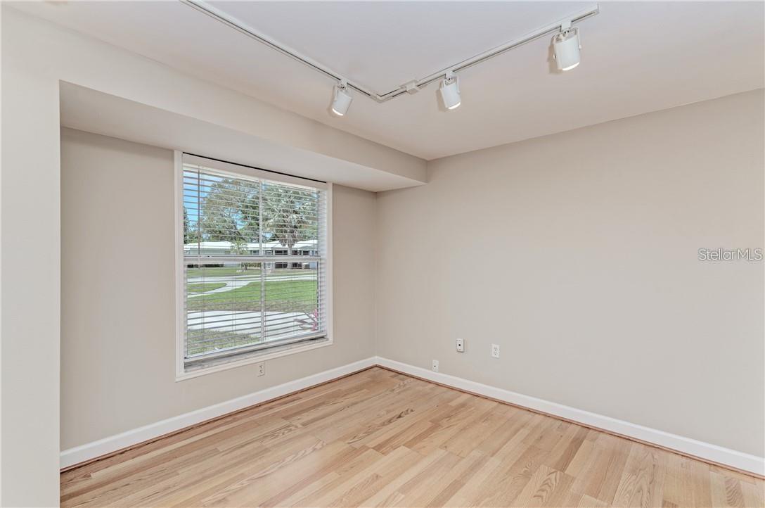 GULF GATE - Residential Lease