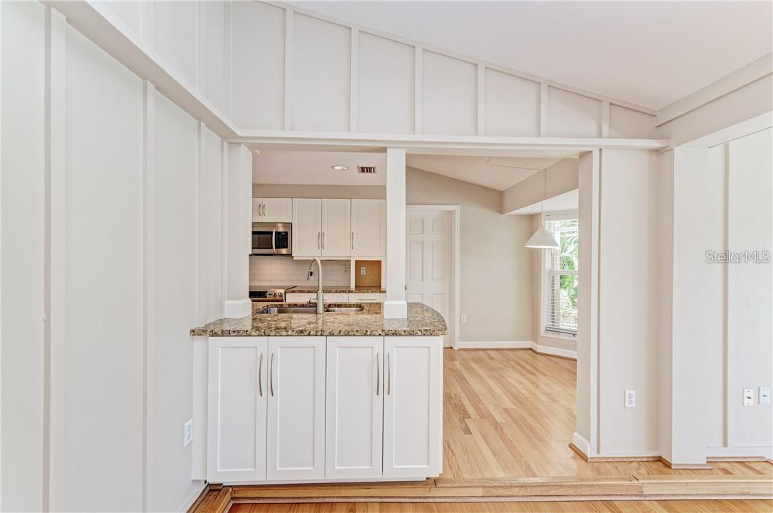 GULF GATE - Residential Lease