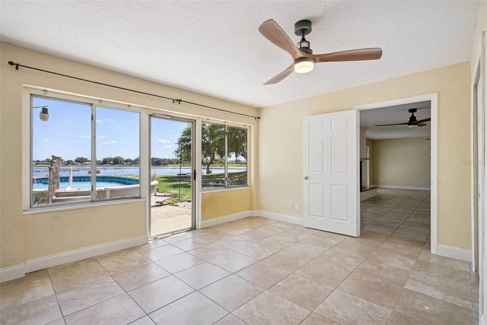 DELTONA LAKES UNIT 31 - Residential