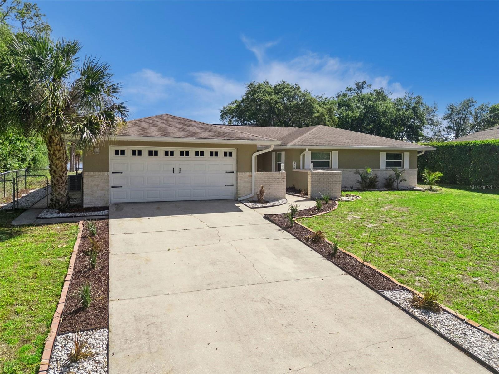 DELTONA LAKES UNIT 31 - Residential