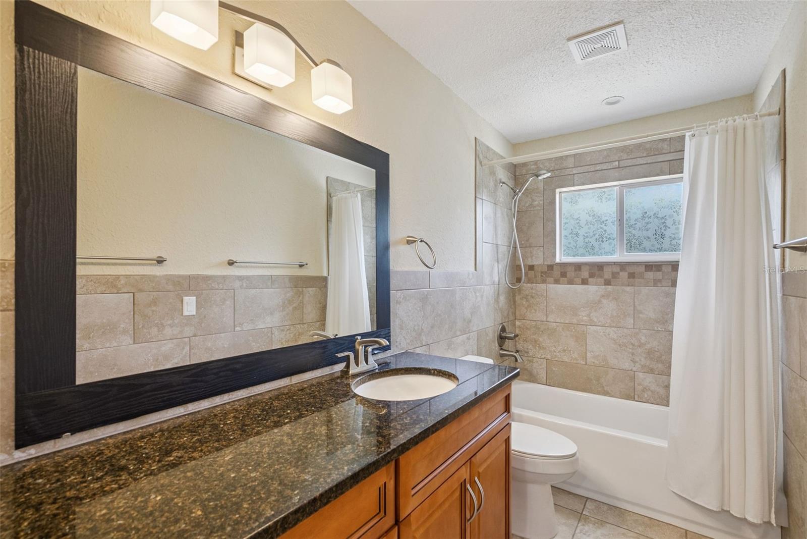 DELTONA LAKES UNIT 31 - Residential