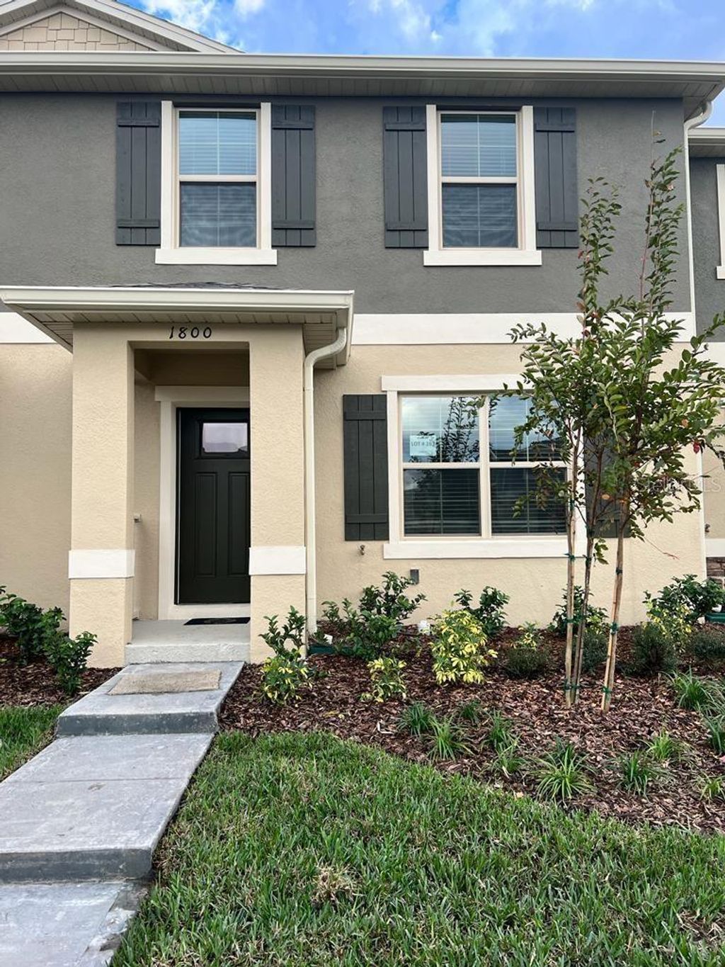 Photo of 1800 Red Canyon Drive, Kissimmee, FL 34744 (MLS # O6395897)