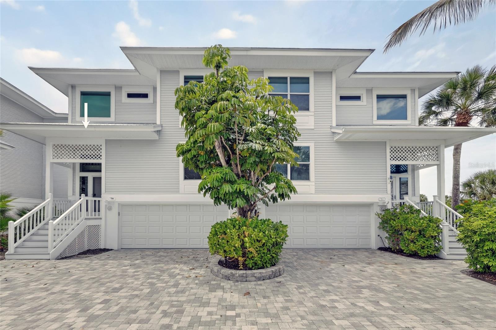 BEACH VIEW AT BOCA BAY PH 02 - Residential